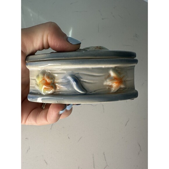 Vintage Ceramic Trinket Box Coastal Scene Palm Tree & Lighthouse Cottage - Picture 8 of 8